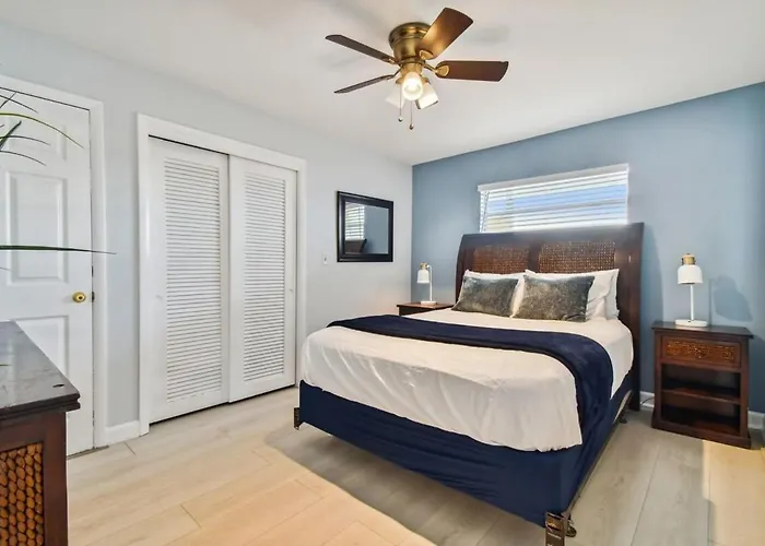 Holiday home 3bedroom Beachfront Condo-gulf View-on The