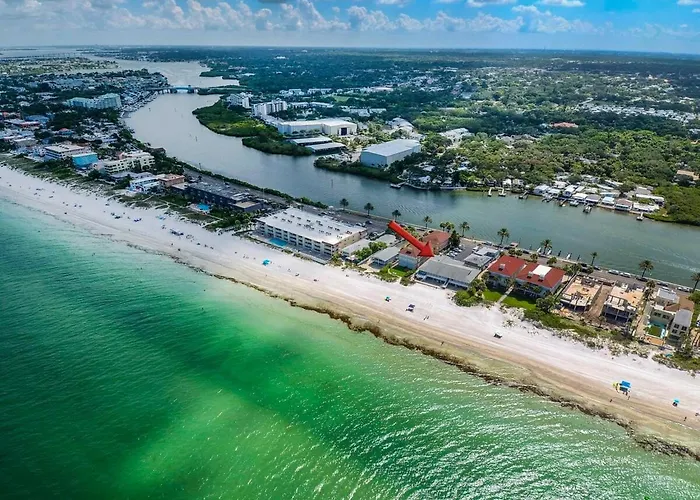 3bedroom Beachfront Condo-gulf View-on The Holiday home Clearwater Beach