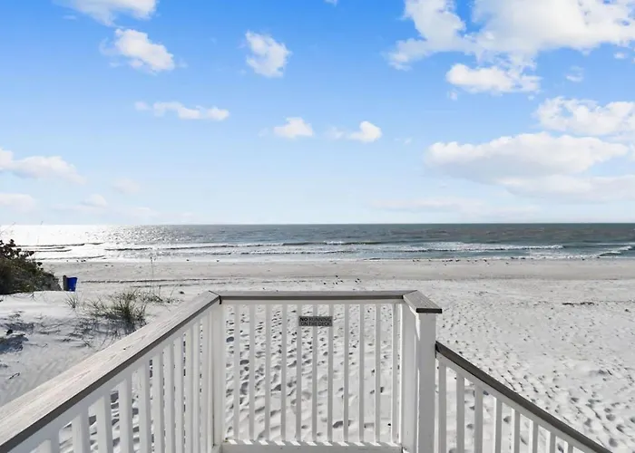 Holiday home 3bedroom Beachfront Condo-gulf View-on The Clearwater Beach